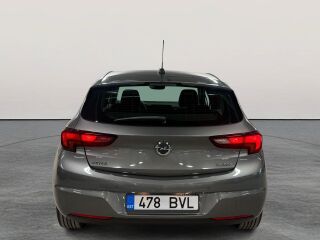 Opel Astra Innovation 1.4 110кВ