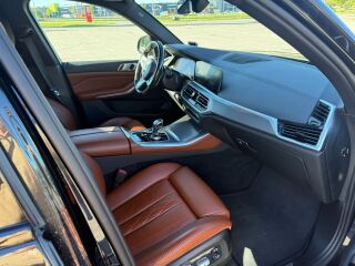 BMW X5 3.0 250кВ