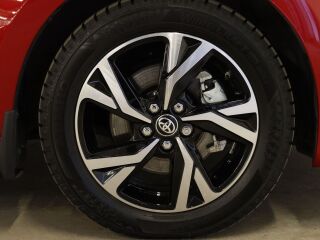 Toyota Yaris Active Plus Smart Comfort Pakett 68kW
