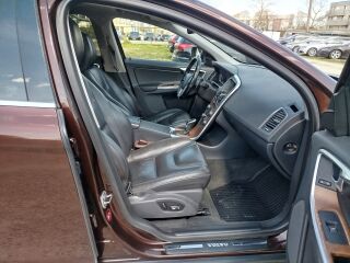 Volvo XC60 Summum Facelift 2.4 D5 158kW