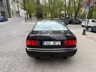 Audi A8 LIM 4.2 V8 220kW