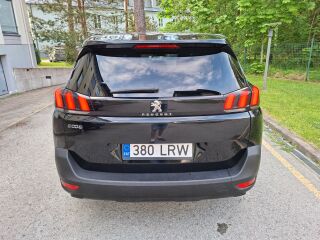 Peugeot 5008 1.5 96кВ