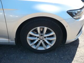 Volkswagen Passat Comfortline 2.0 TDI 110кВ