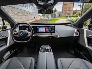BMW iX xDrive 40 102kW