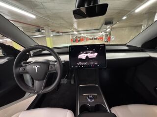Tesla Model Y Long Range Dual AWD 190kW