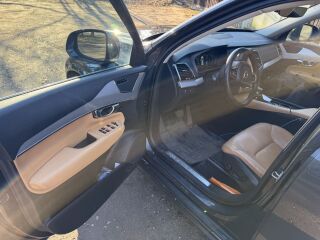 Volvo XC90 2.0 165kW