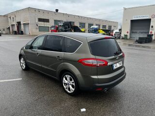Ford S-MAX Titanium 2.2 147кВ
