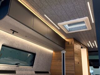 Adria SUPERTWIN 700SGX PTR MERCEDES-BENZ PREMIUM 2.0 140kW