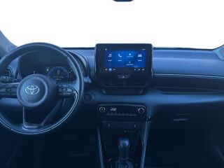 Toyota Yaris Active Plus 1.5 68кВ