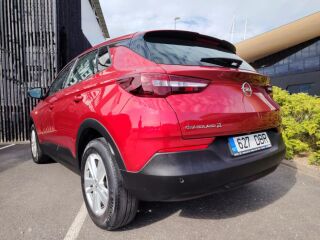 Opel Grandland X 1.2 TURBO 96kW