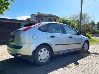 Ford Focus 1.6 74кВ