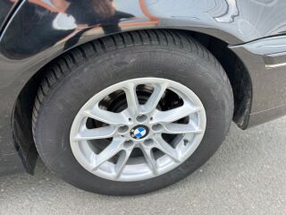 BMW 525 2.5 141kW