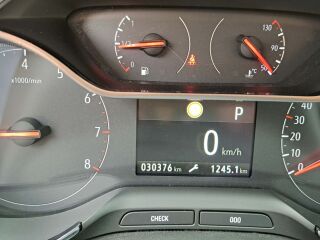 Opel Crossland X MT6 1.2 96кВ