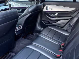 Mercedes-Benz E 220 AMG Night Pack 2.0 143кВ