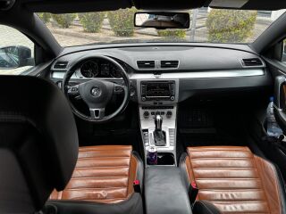 Volkswagen Passat R-Line Executive 2.0 103kW