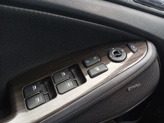 Kia Optima Exclusive Infinity 1.7 R4 100кВ