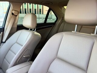 Mercedes-Benz C 300 3.5 V6 225kW
