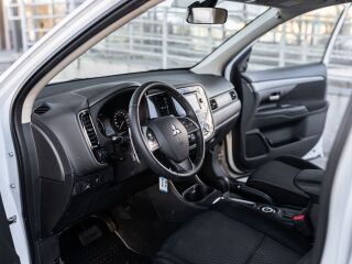 Mitsubishi Outlander 2.0 110kW