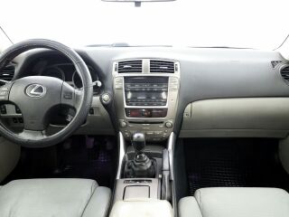 Lexus IS 220 Luxury 2.2 D 130kW