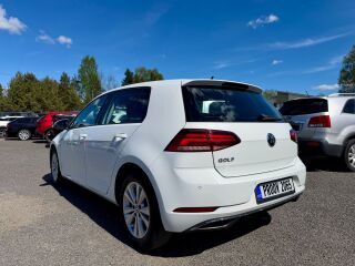 Volkswagen Golf 1.0 85kW