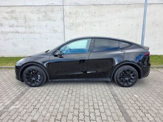 Tesla Model Y Shadowline Long Range AWD 368kW