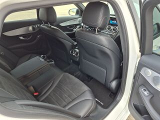 Mercedes-Benz C 300 AMG 4-Matic 180kW