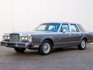 Lincoln Town Car Cartier 5.0 115kW