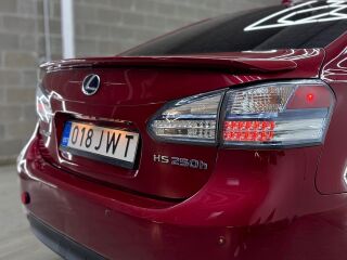 Lexus HS 250h 2.4 110kW