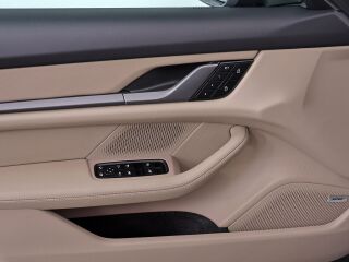 Porsche Taycan 320kW