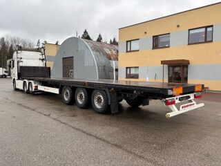 Kässbohrer XS + LIFTING AXLE