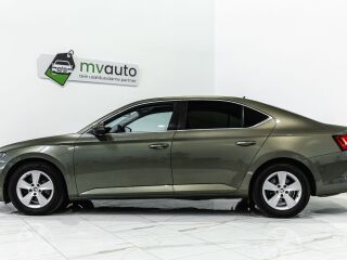 Skoda Superb Facelift Ambition 1.8 132кВ