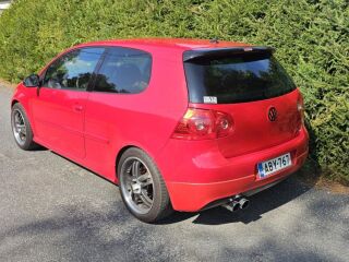 Volkswagen Golf GTI 2.0 147kW