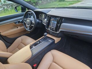 Volvo S90 Momentum 2.0 T4 140kW