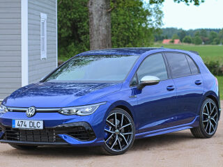 Volkswagen Golf 8 R 4MOTION 2.0 235kW