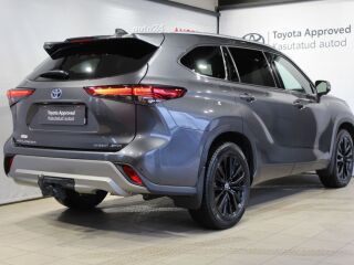 Toyota Highlander Premium AWD 2.5 140кВ