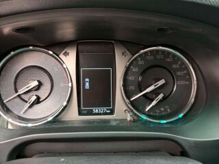 Toyota Hilux 2.4 110kW