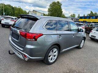 Mitsubishi Outlander 2.4 99kW