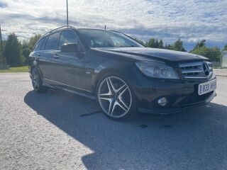Mercedes-Benz C 320 3.0 V6 TDI 165kW