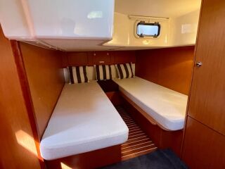 Bavaria 34HT Sport 37ft 2 x Volvo Penta D4 382kW