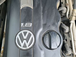 Volkswagen Passat Comfortline 1.8 R4 20V 92kW