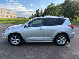 Toyota RAV4 2.2 100kW
