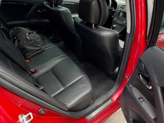 Toyota Avensis 2.2 110кВ