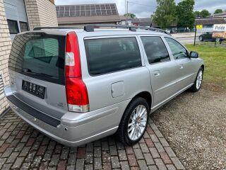 Volvo V70 Facelift 4WD 2.4 D5 136kW