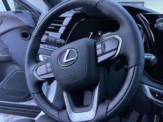 Lexus RX 450h+ Luxury 2.5 136kW