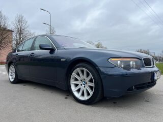 BMW 745 President Lux 4.4 V8 245kW