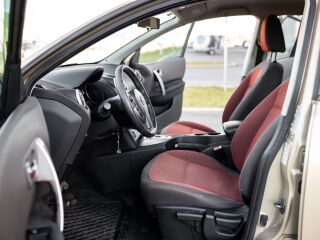 Nissan Qashqai 2.0 104kW
