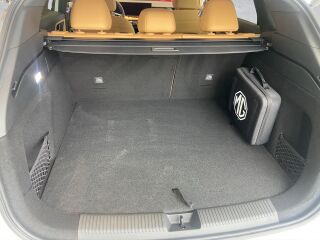 MG HS PHEV Luxury 1.5 R4 200кВ