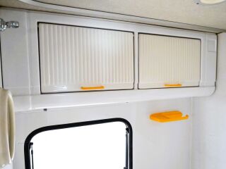 Ford ELNAGH COLUMBIA 102 2.5 74kW