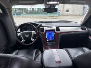 Cadillac Escalade 6.2 301kW