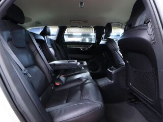 Volvo V90 AWD Inscription 2.0 T6 Recharge Plug-In 186kW